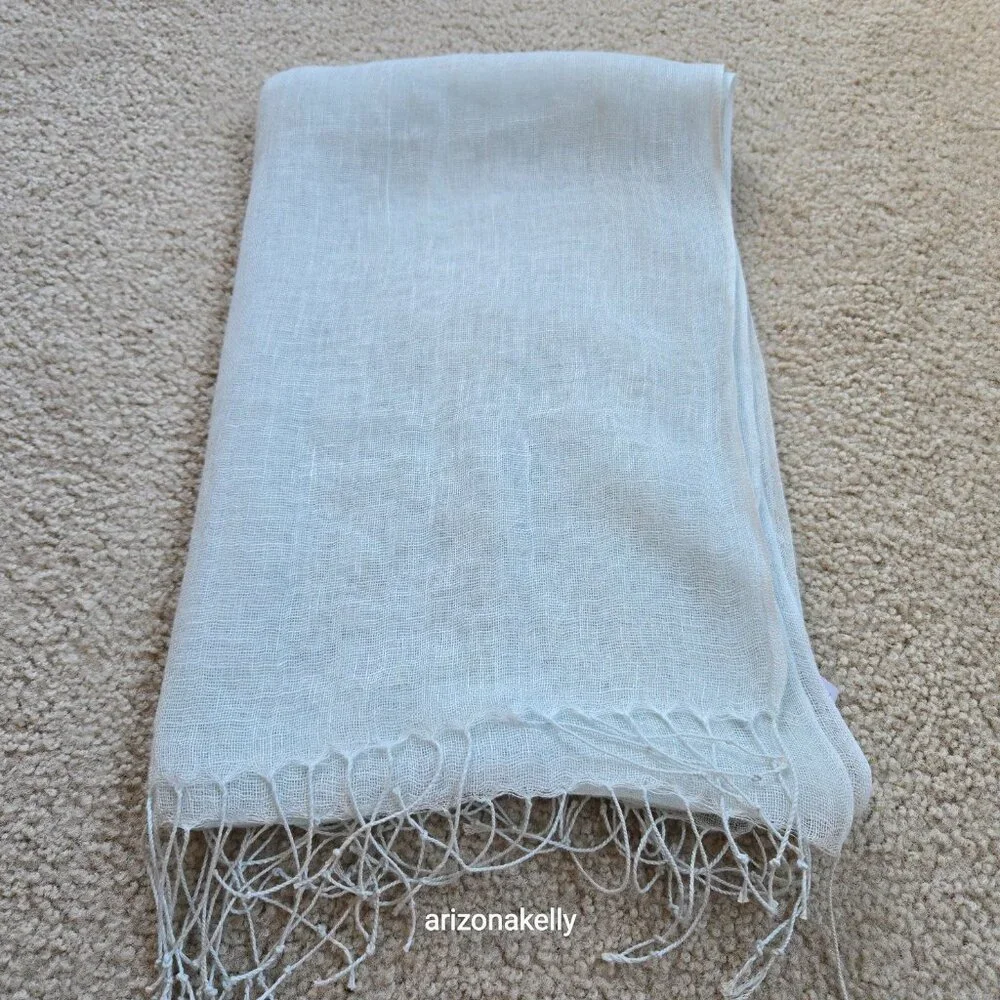 Linen Scarf PALE BLUE - Picture 11 of 14